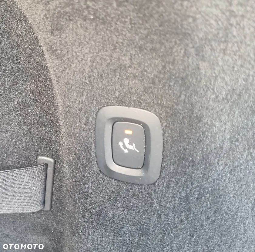 Volvo V90 Cross Country D4 AWD Geartronic Pro - 25