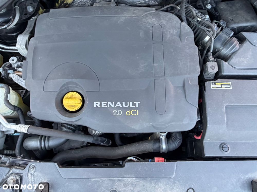 Renault Laguna dCi 150 FAP Start-Stop Bose Edition - 40