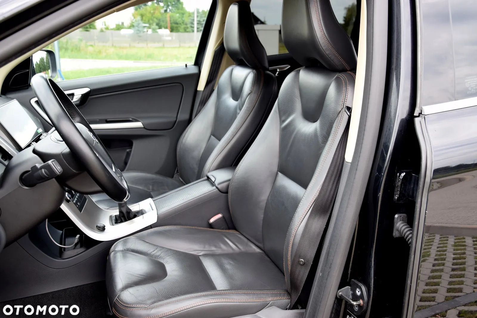 Volvo XC 60 D5 AWD Summum - 12