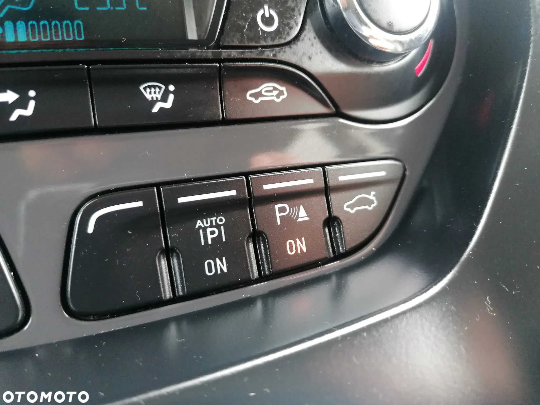 Ford Kuga 2.0 TDCi Titanium - 24