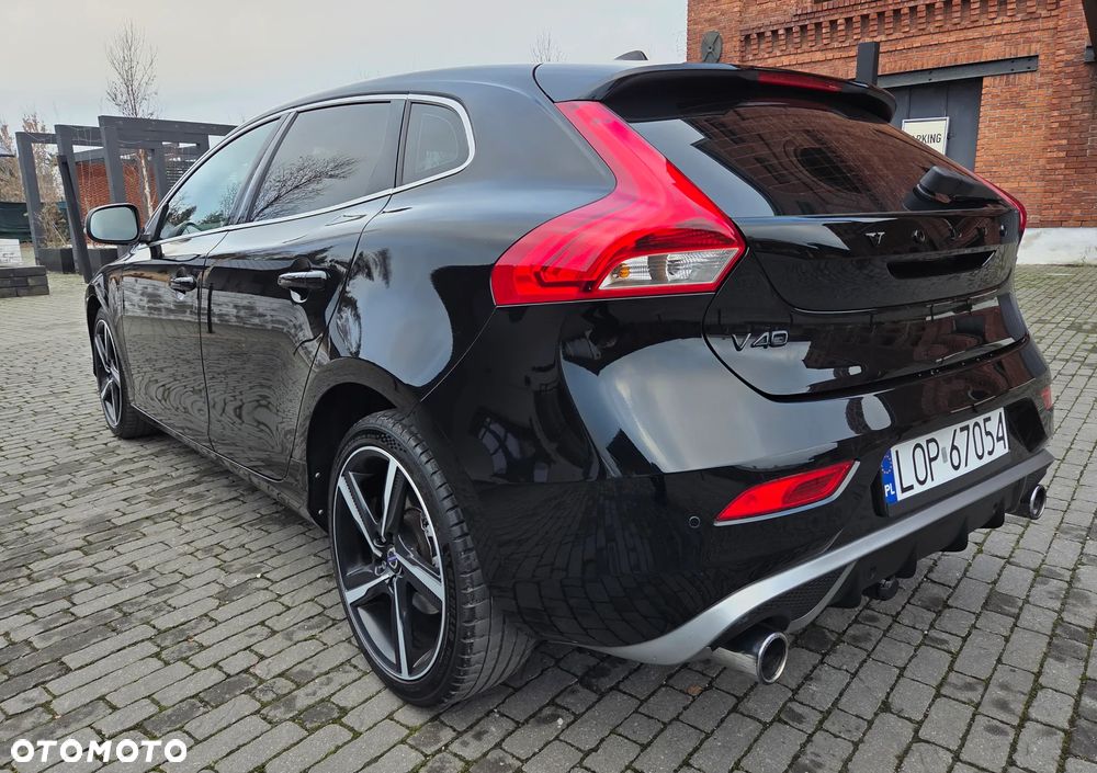 Volvo V40 D3 Drive-E R-Design Momentum - 14