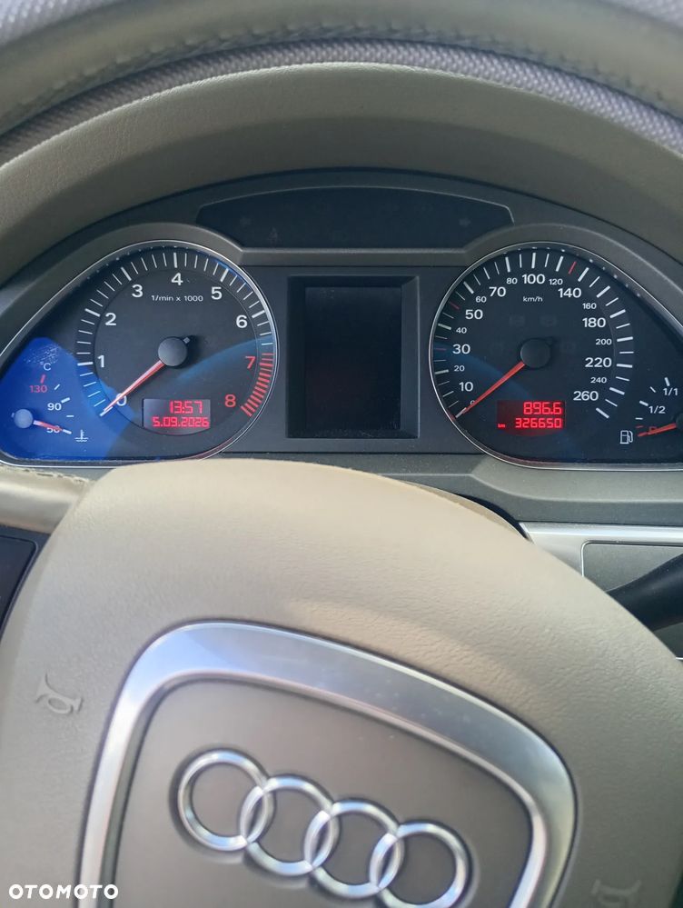 Audi A6 Limousine 2.4 Multitronic - 4