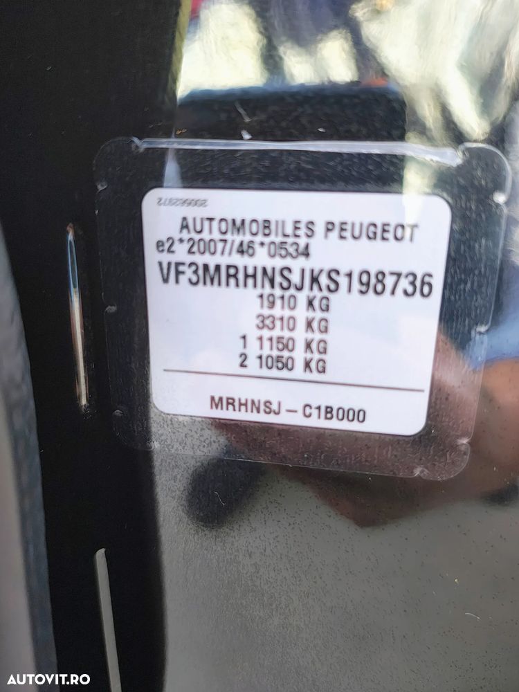 Peugeot 3008 1.2 PureTech Turbo S&S GT-Line - 8