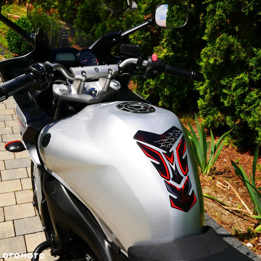 Yamaha FZ6 - 5