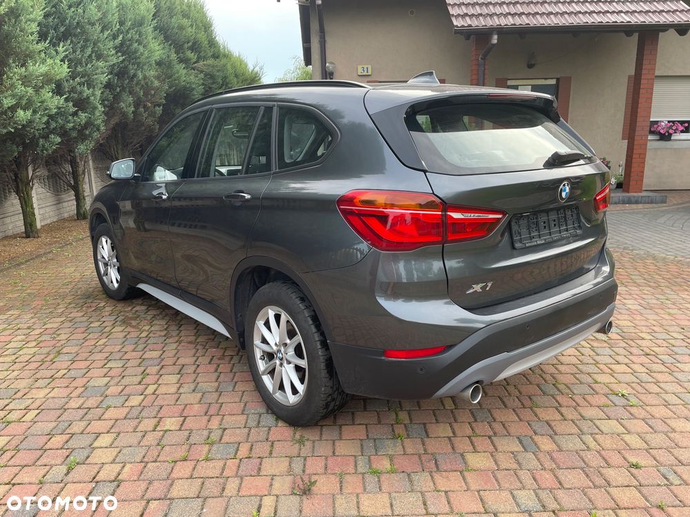 BMW X1 sDrive18d - 6