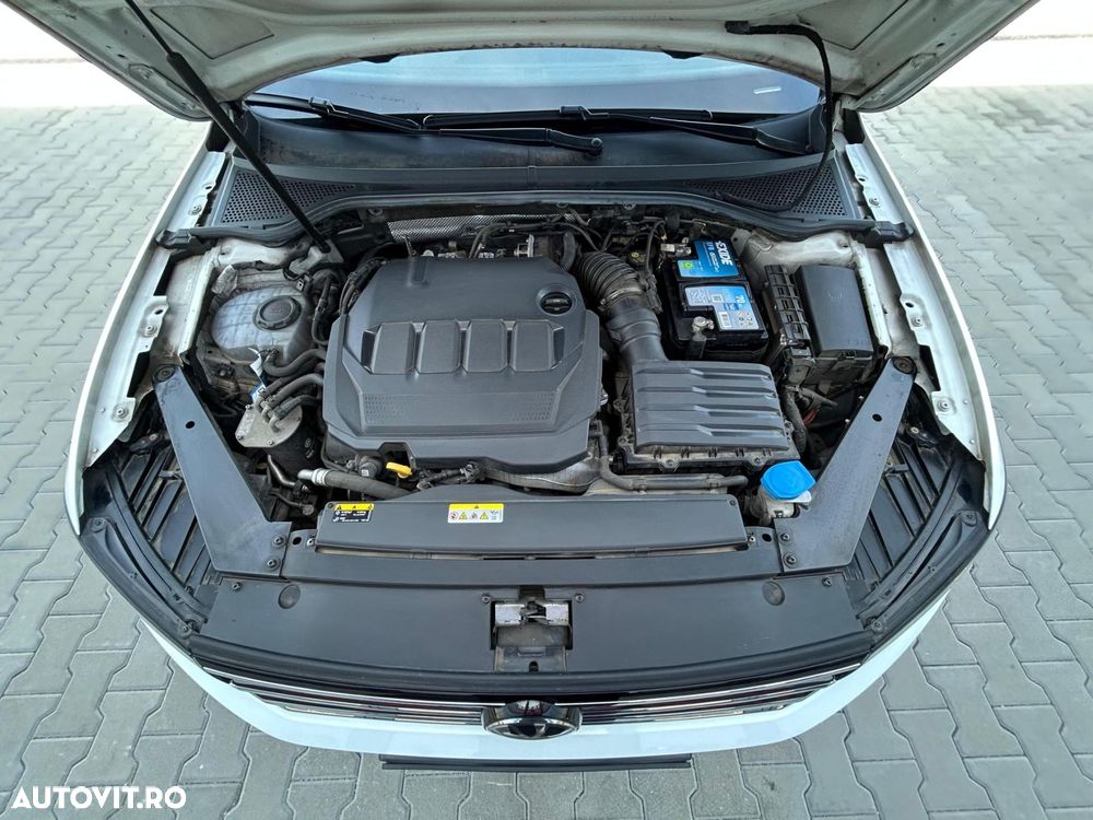 Volkswagen Passat 2.0 TDI DSG Comfortline - 32