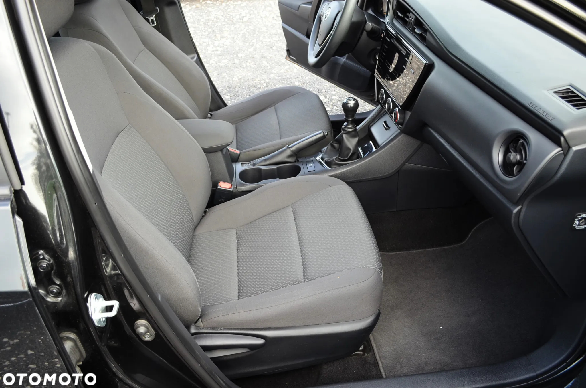 Toyota Corolla 1.33 Active - 18