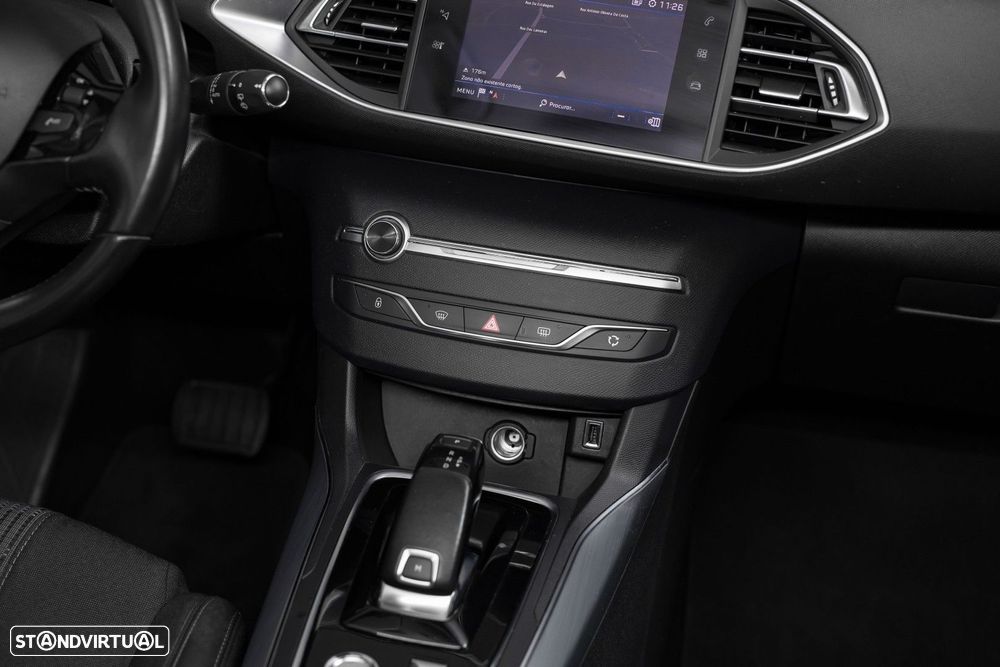 Peugeot 308 SW 1.5 BlueHDi Allure EAT8 - 25