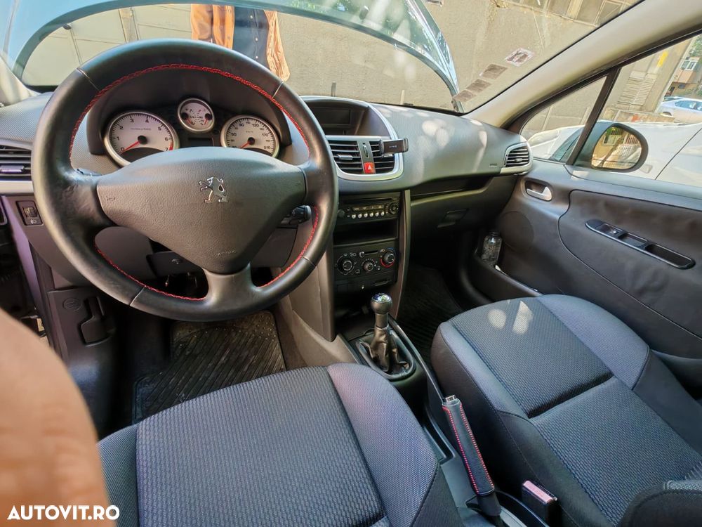 Peugeot 207 1.4 E Acces - 20