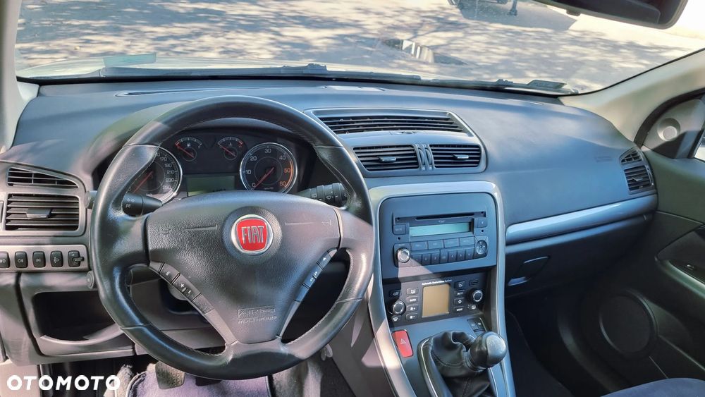 Fiat Croma ver-1-9jtd-dynamic - 10