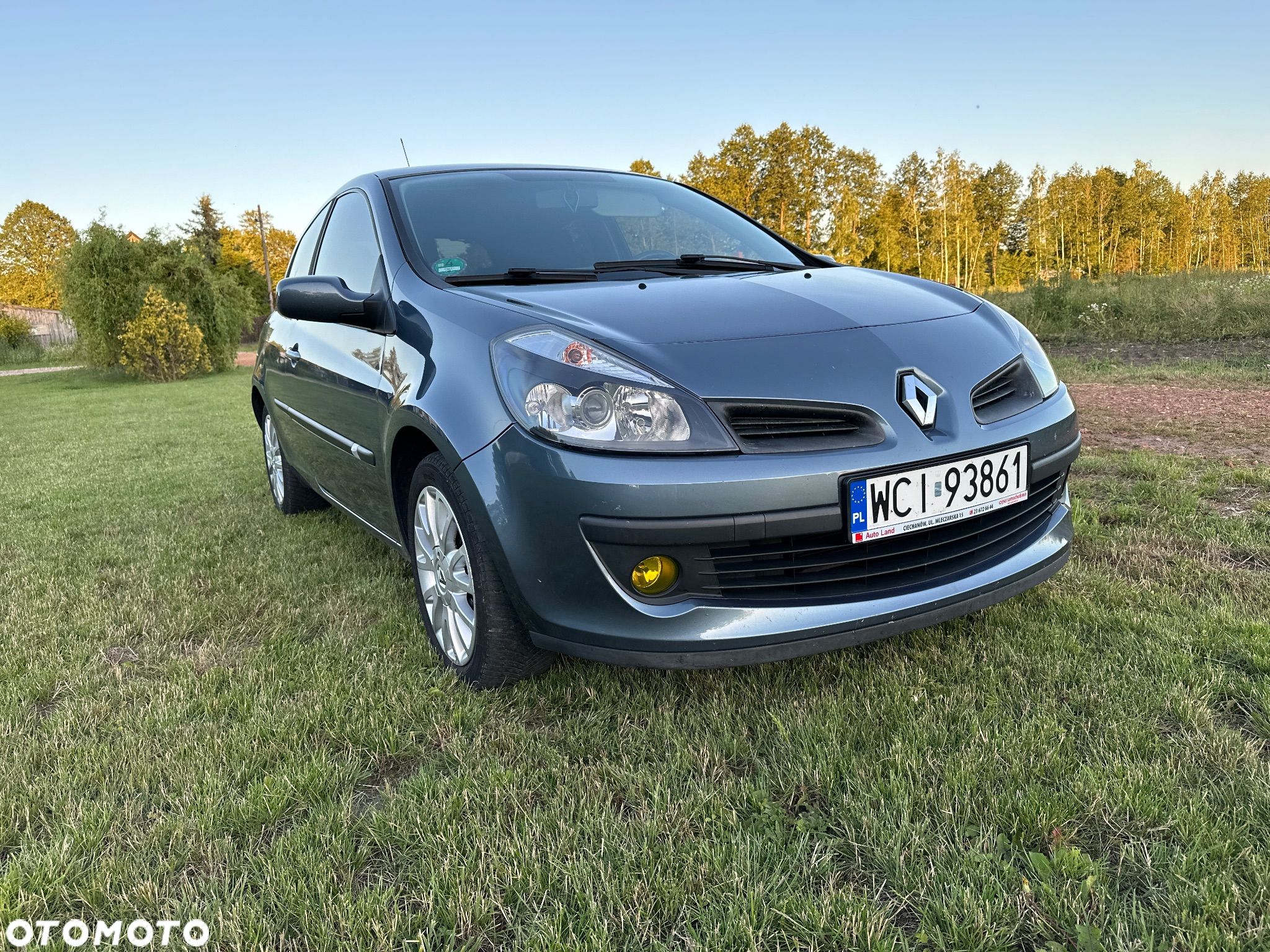 Renault Clio 1.6 16V Expression - 1