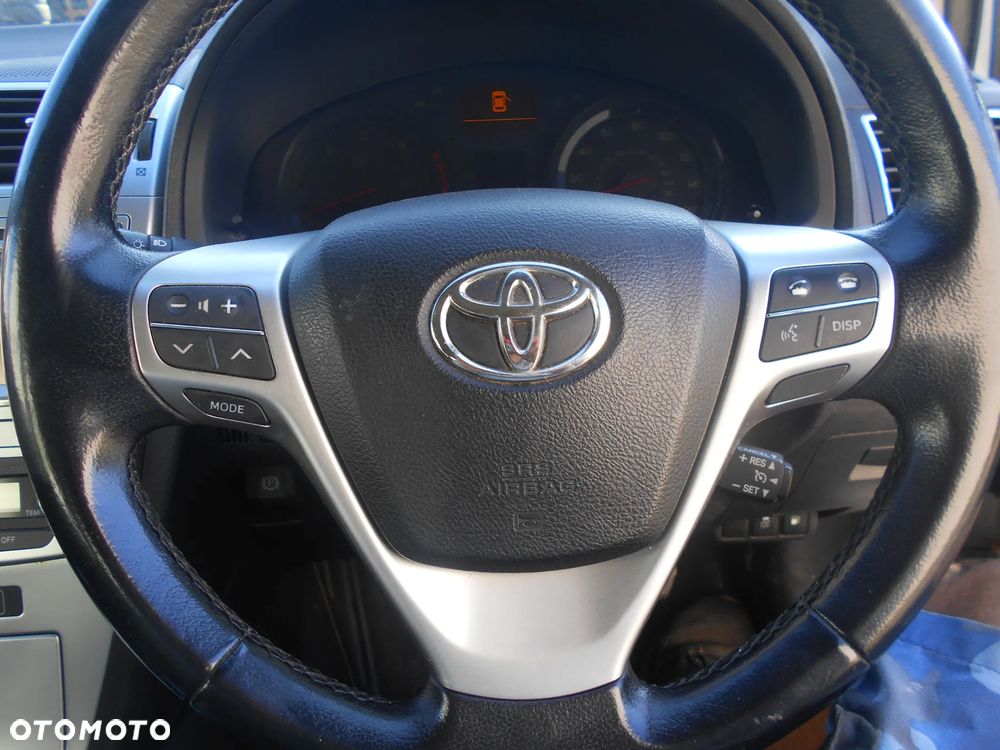 TOYOTA AVENSIS TR D-4D T27 2011-2015R LIFT  KOD LAKIERU 1F7 SILVER 2.0D4D 126KM SILNIK SKRZYNIA BLOTNIK DZWI MASKA KLAPA ZAWIESZENIE LAMPY WTRYSK WTRYSKI LUSTERKA BAK KOLO ZAPASOWE BELKA KLIMATYZACJA - 27