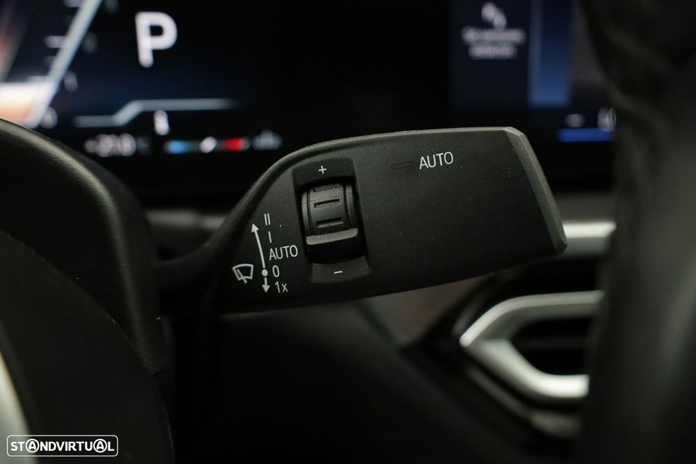 BMW 420 Gran Coupé i Pack Desportivo M Auto - 17