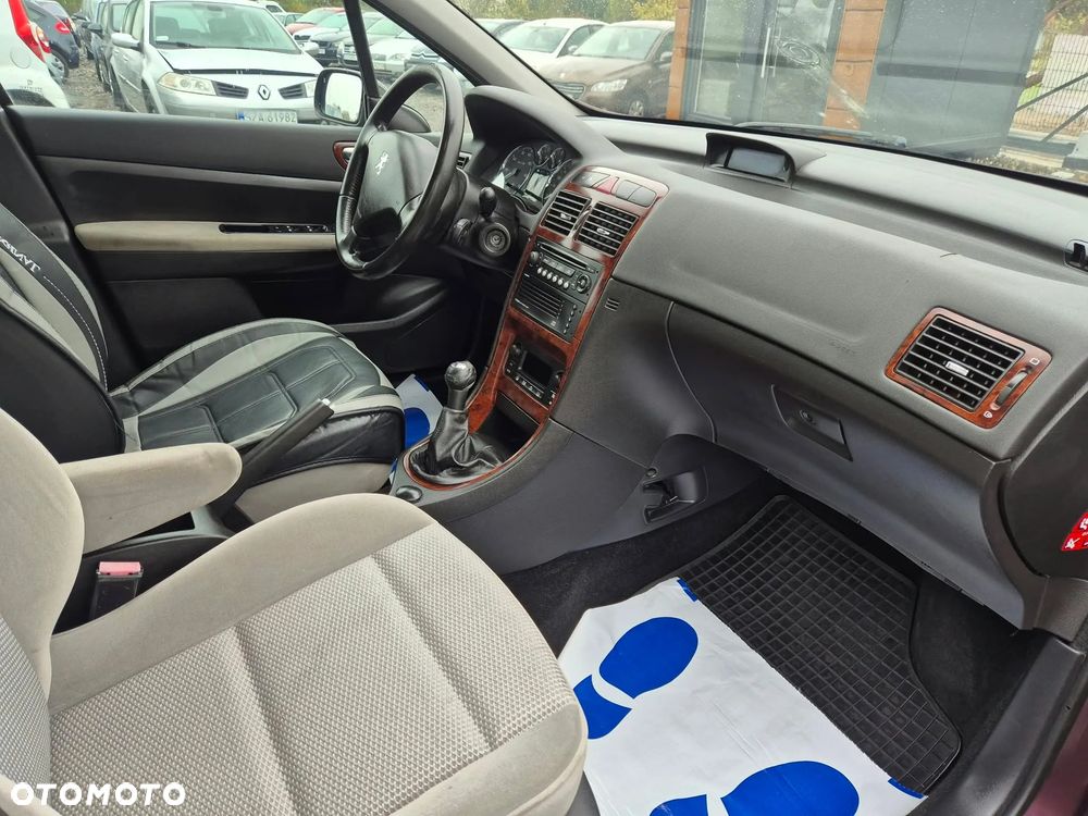 Peugeot 307 1.6 Premium - 17