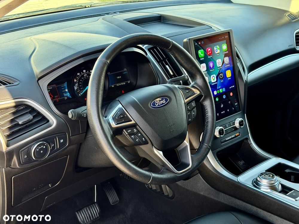 Ford Edge - 10