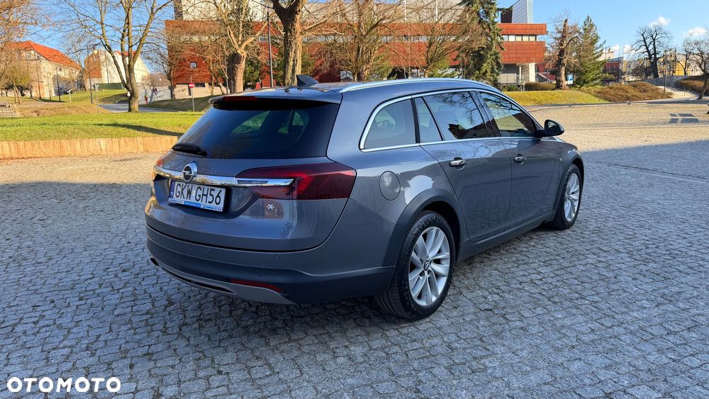 Opel Insignia 2.0 CDTI 4x4 ecoFLEX Start/Stop Business Innovation - 4