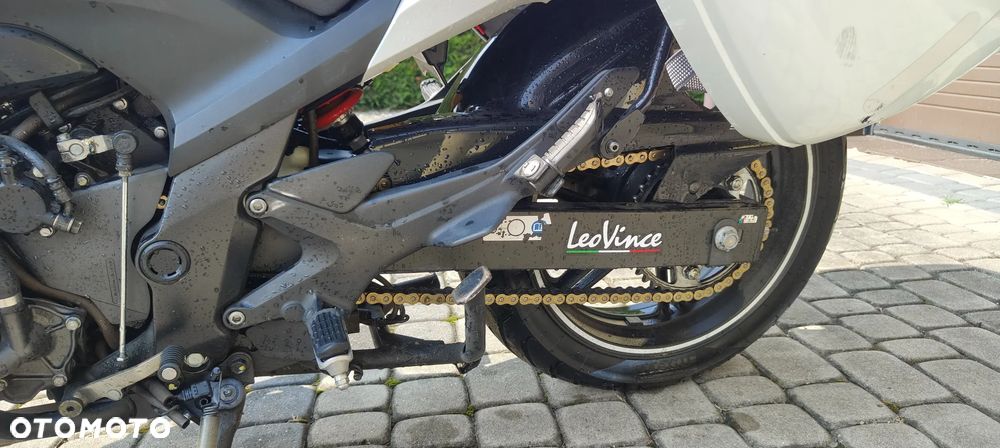 Honda CBF - 10