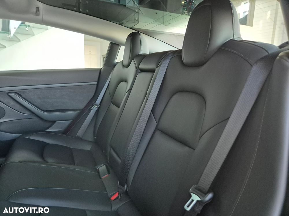 Tesla Model 3 Langstreckenbatterie Allradantrieb Dual Motor - 19