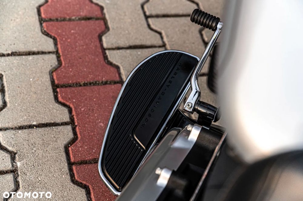 Harley-Davidson Softail Fat Boy - 26