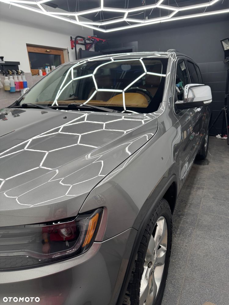 Jeep Grand Cherokee 5.7 V8 HEMI Overland Summit - 2