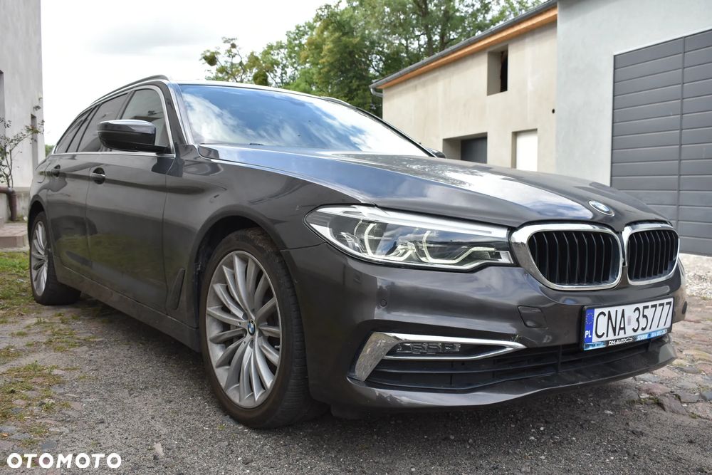 BMW Seria 5 525d Luxury Line - 1