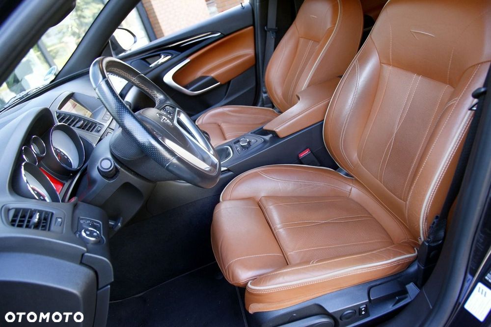 Opel Insignia - 20