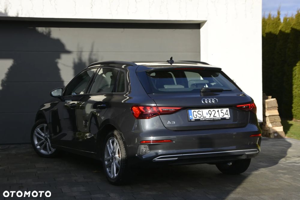 Audi A3 Sportback 35 TFSI S tronic advanced - 4