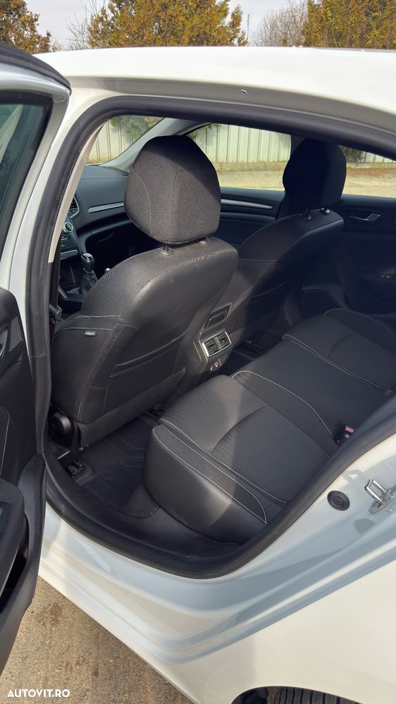 Renault Megane BLUE dCi Limited - 9