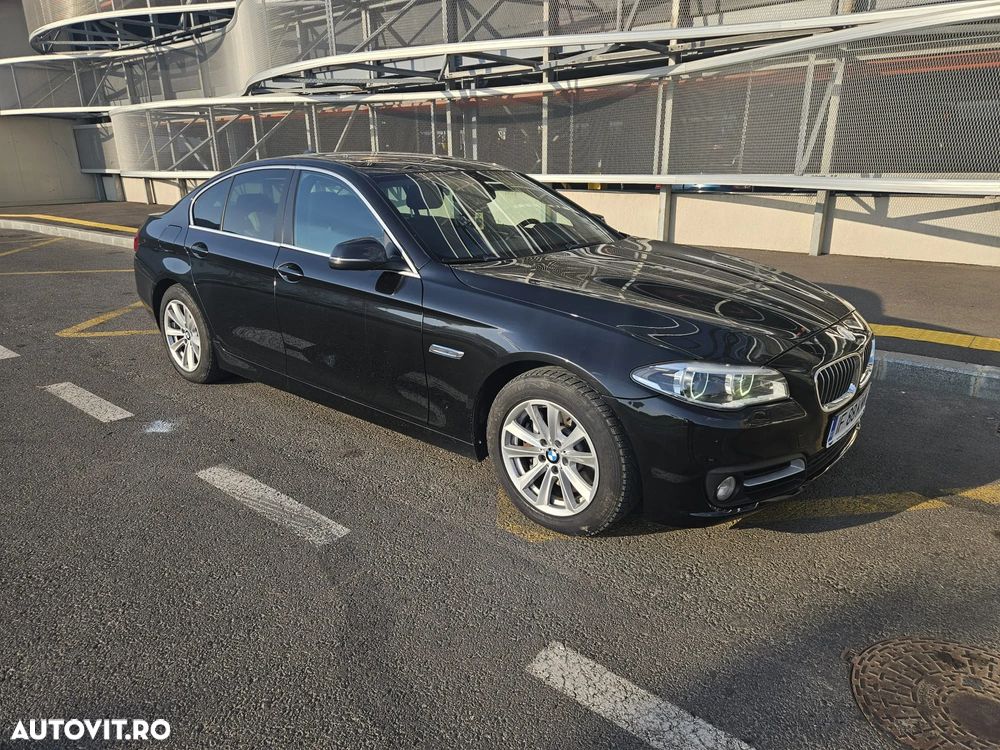 BMW Seria 5 525d Touring Sport-Aut. - 4