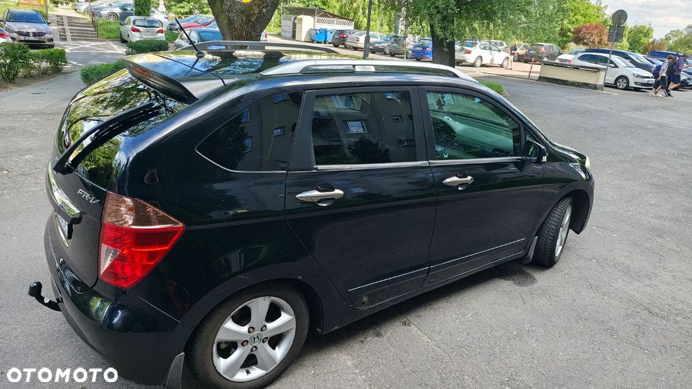 Honda FR-V 1.8 Executive - 4