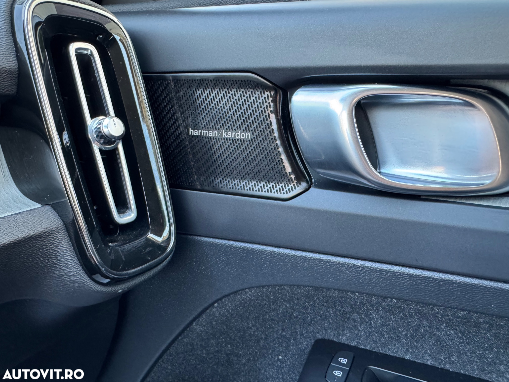 Volvo XC 40 T4 Recharge DKG Inscription Expression - 15