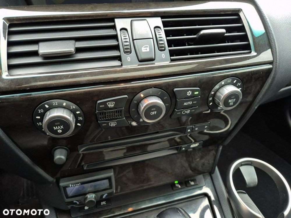 BMW Seria 6 650 i - 17