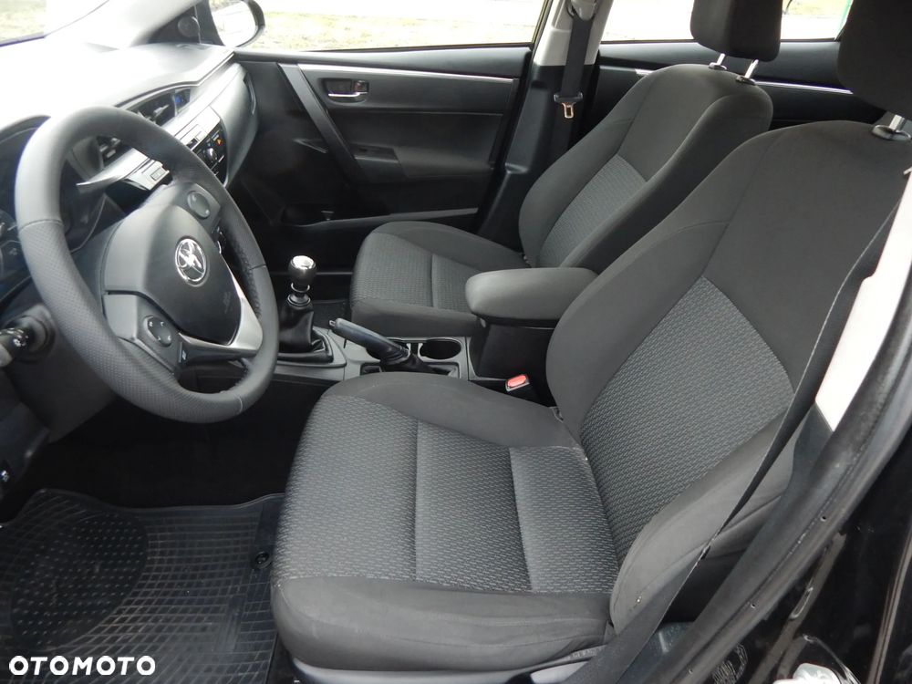 Toyota Corolla 1.6 Luna - 9