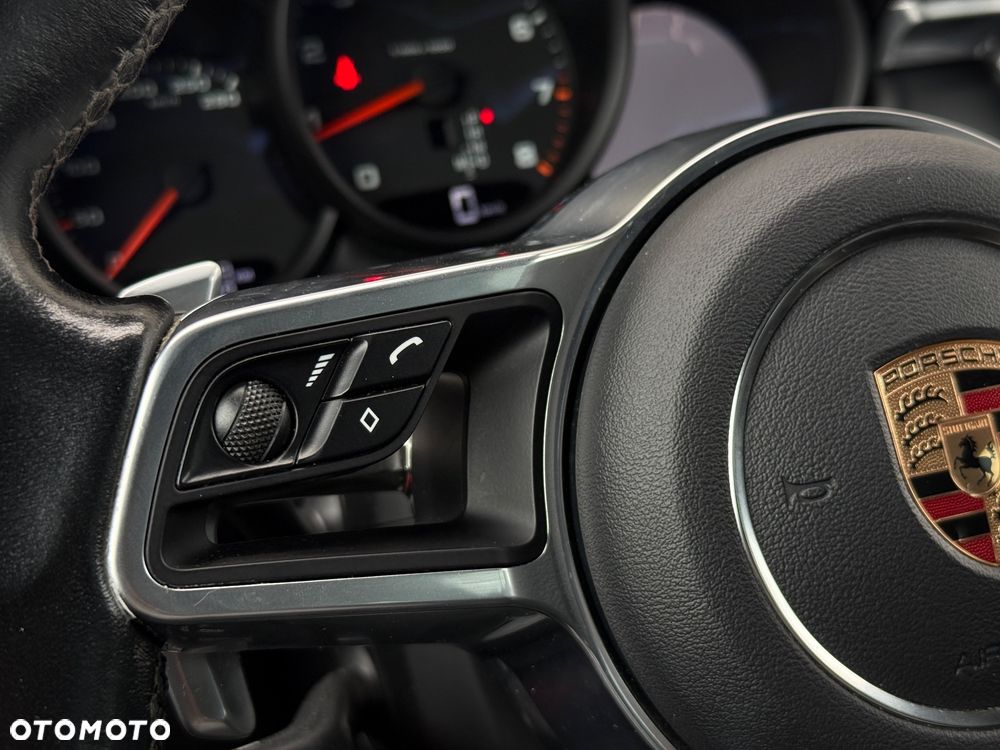 Porsche Macan PDK - 22