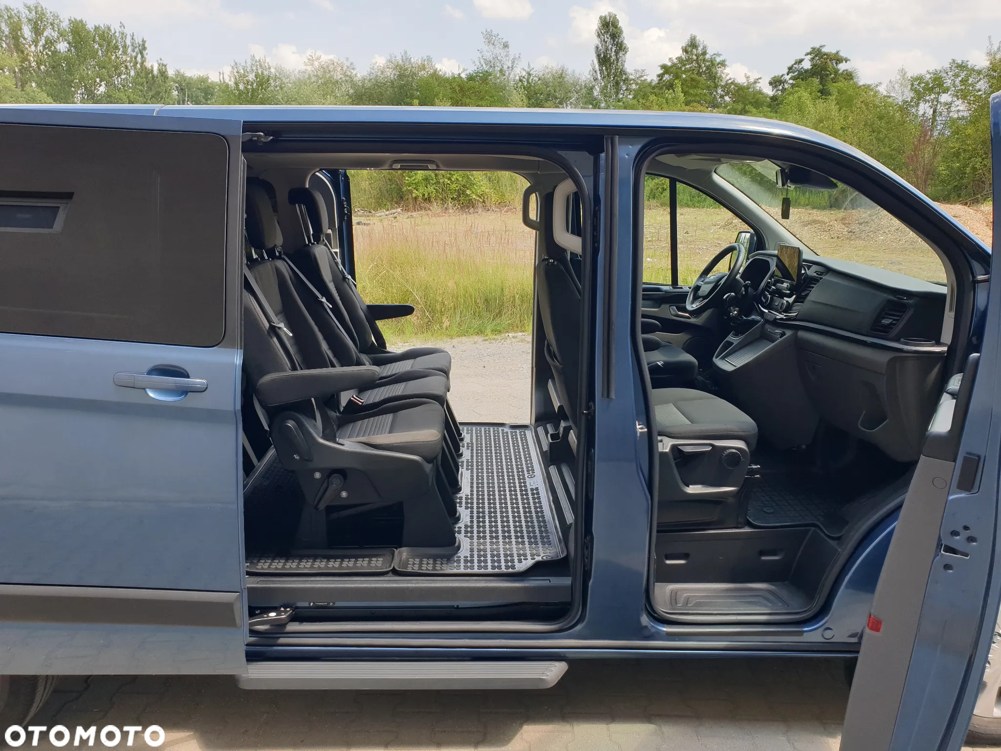 Ford Tourneo Custom 2.0 EcoBlue L2 Trend - 14