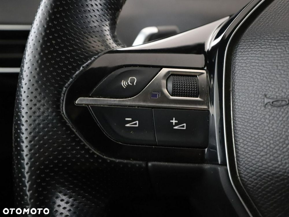 Peugeot 5008 2.0 BlueHDi GT S&S EAT8 - 32