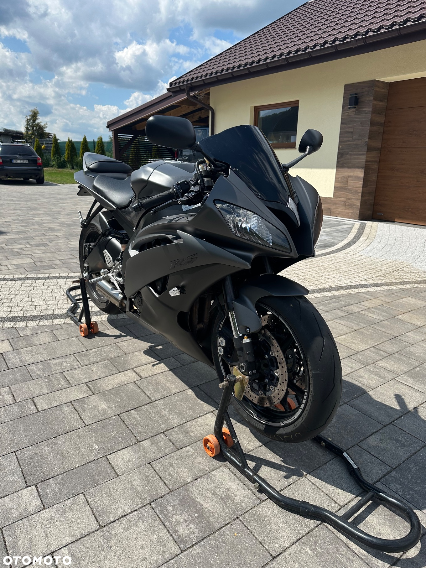 Yamaha R6 - 3