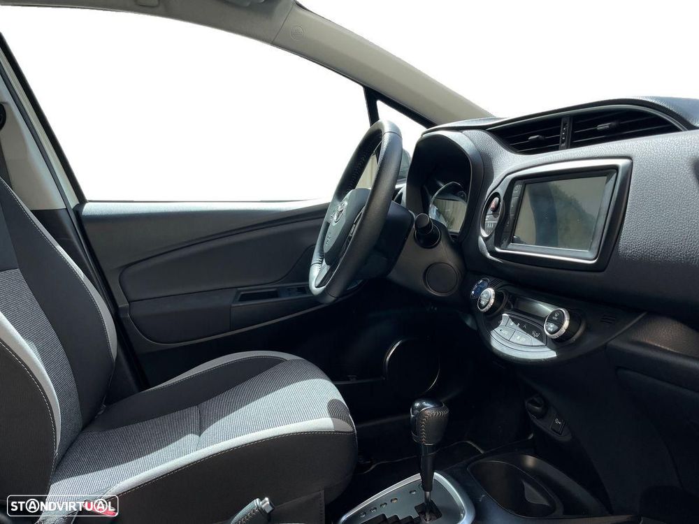 Toyota Yaris - 9