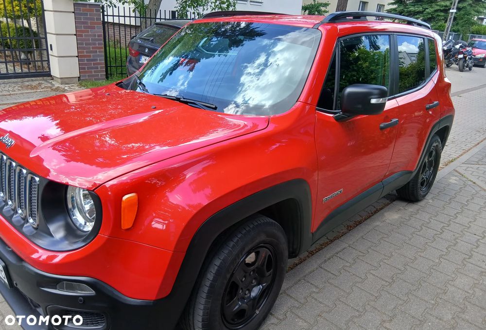 Jeep Renegade 1.6 E-TorQ Sport FWD - 6