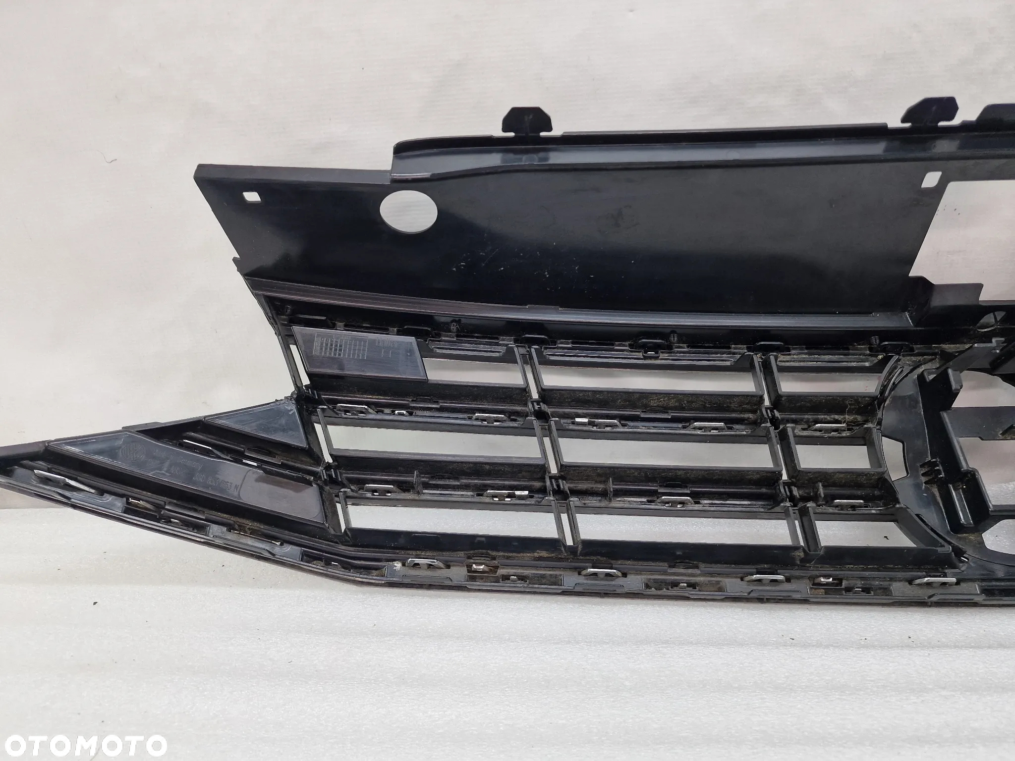 VW PASSAT B8 R-LINE LIFT 20- ATRAPA / GRILL PRZEDNI PRZÓD , NR 3G0853653N , NR AUKCJI GL779 - 23