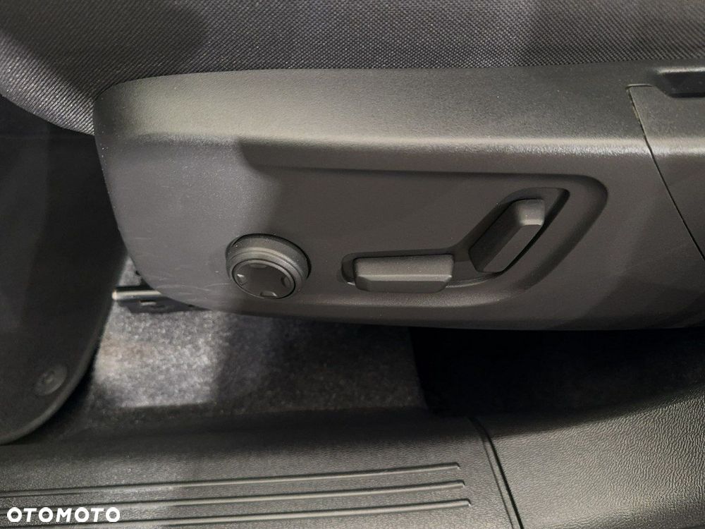 Volvo XC 40 - 13
