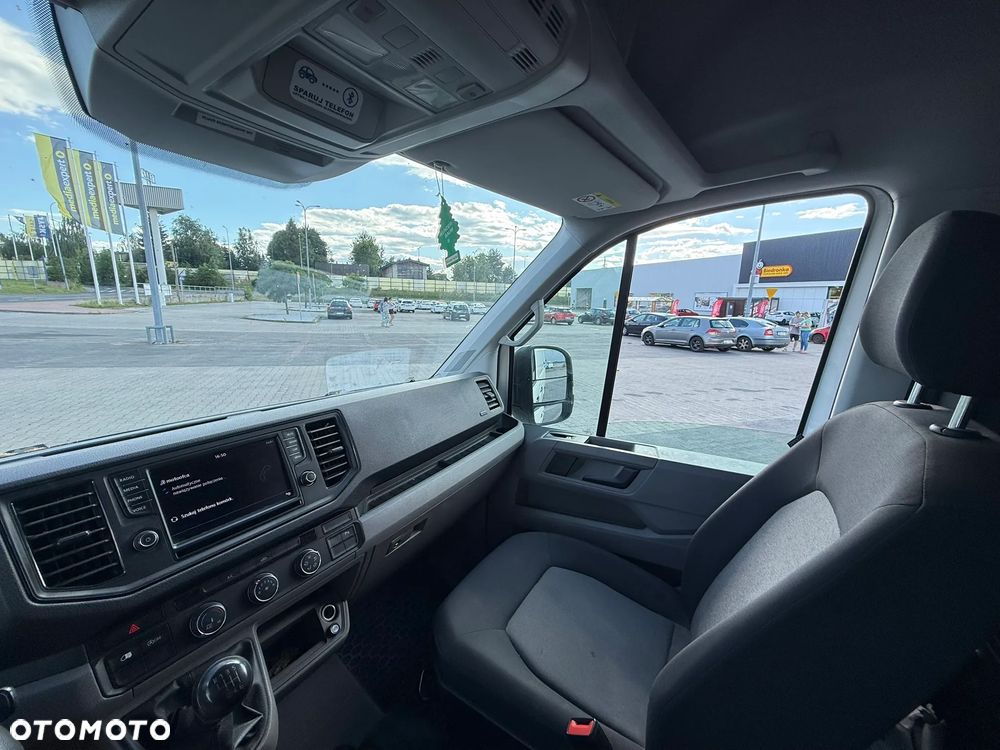 Volkswagen Crafter - 11