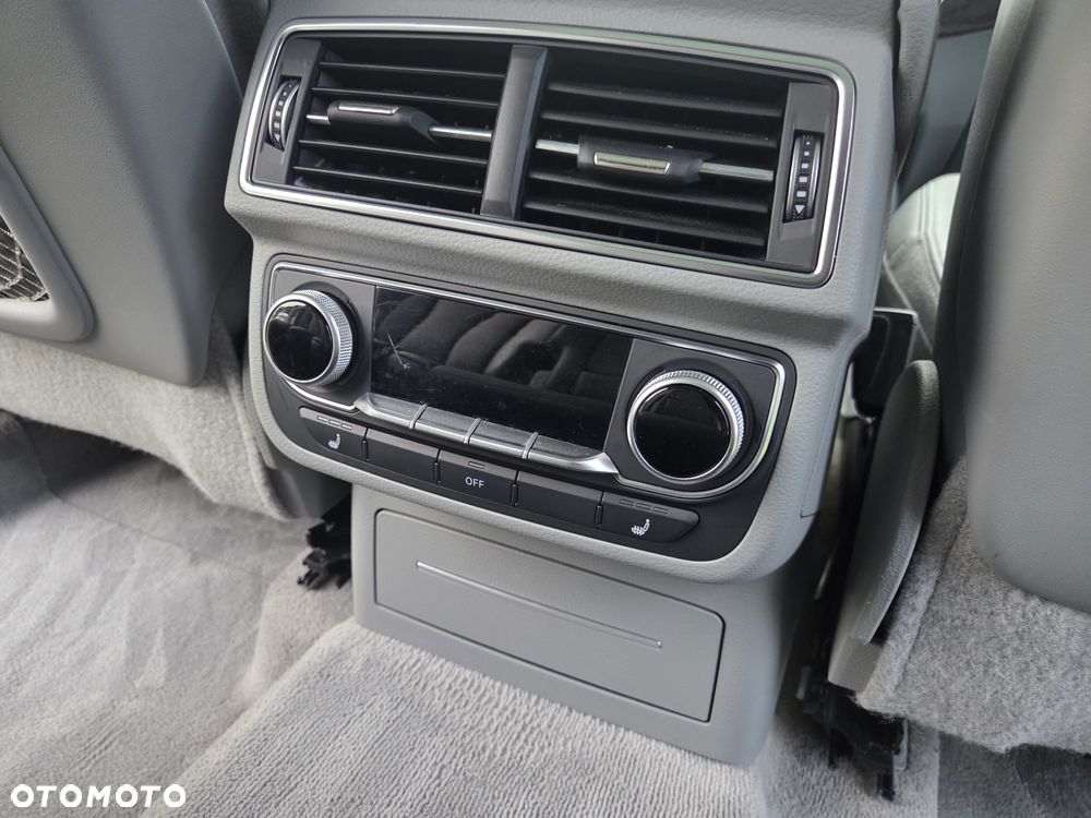 Audi Q7 - 19