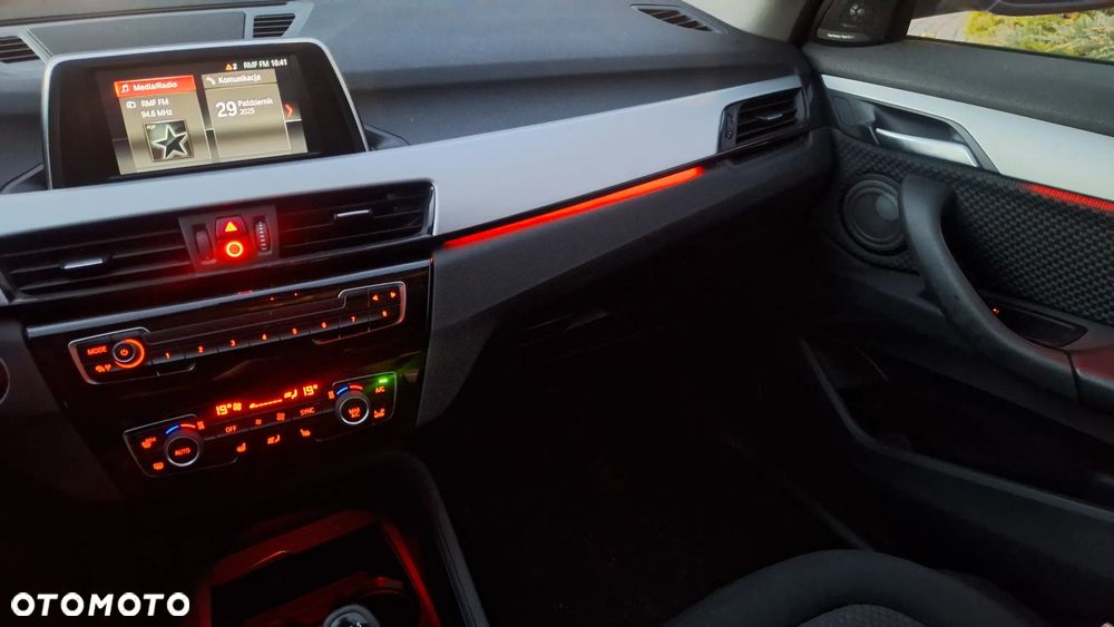 BMW X1 sDrive18d Advantage - 13