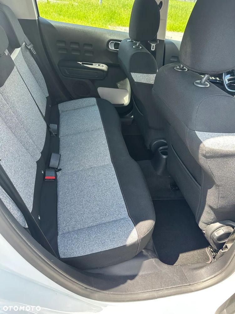 Citroën C3 1.2 PureTech Elle S&S EAT6 - 10