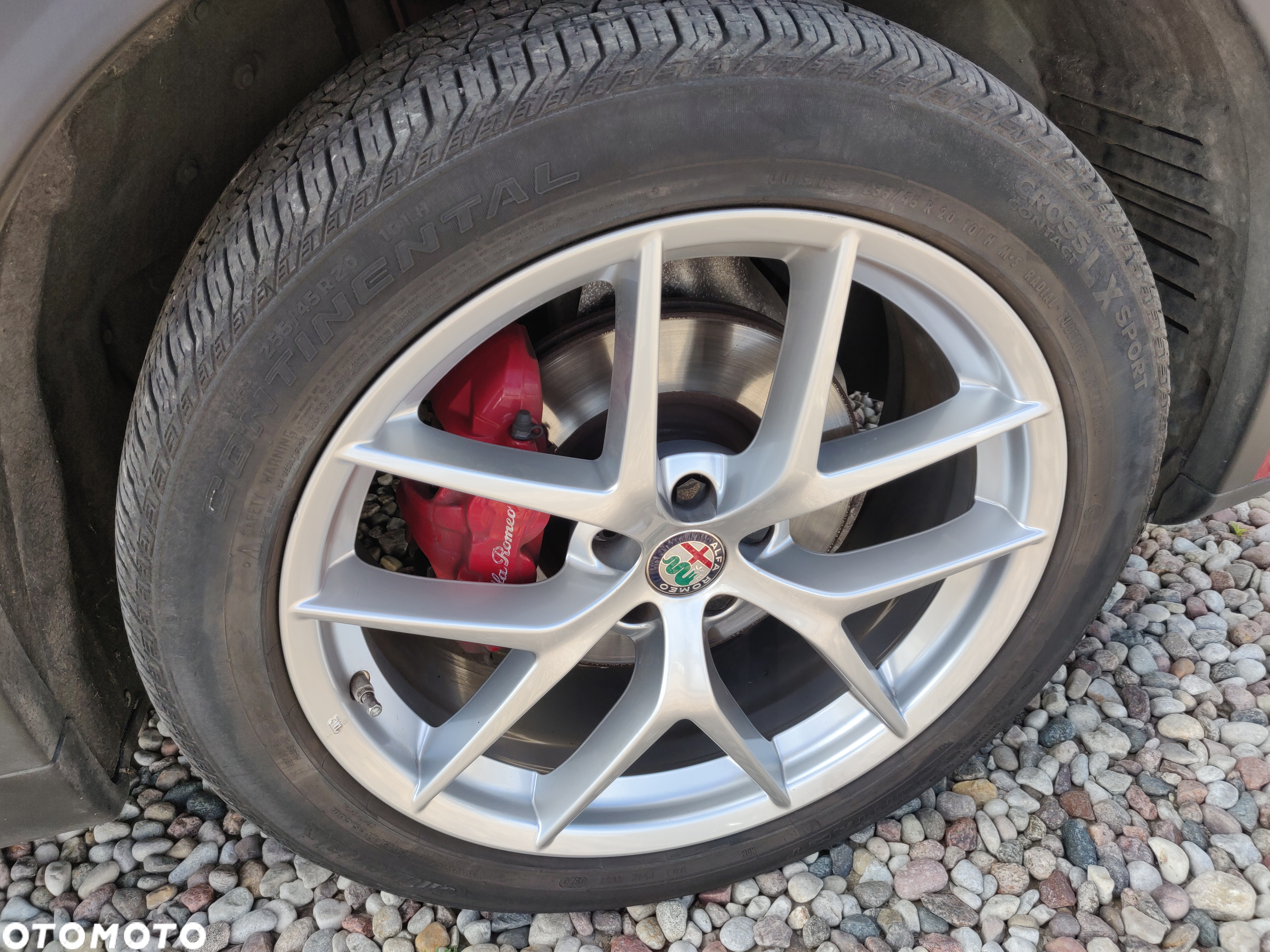 Alfa Romeo Stelvio - 31