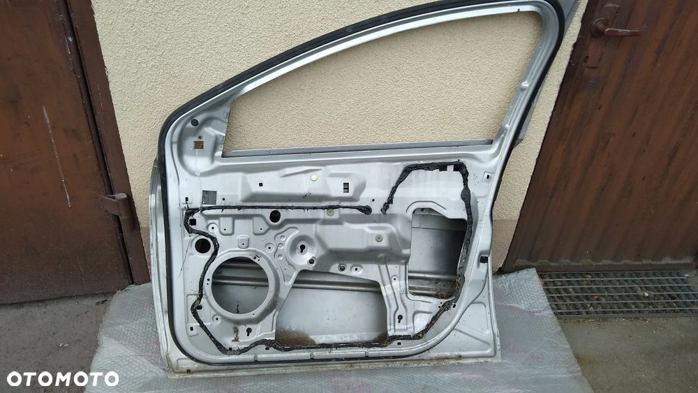 FORD MONDEO MK4 DRZWI PRAWE PRZEDNIE - 2