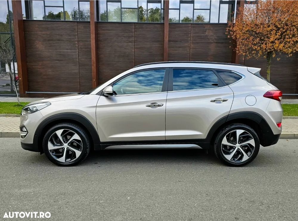 Hyundai Tucson 2.0 CRDI 4WD Automatik Premium - 5