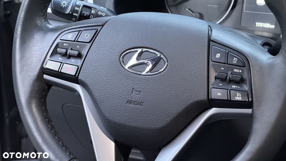 Hyundai Tucson 2.0 CRDI Premium 4WD - 25