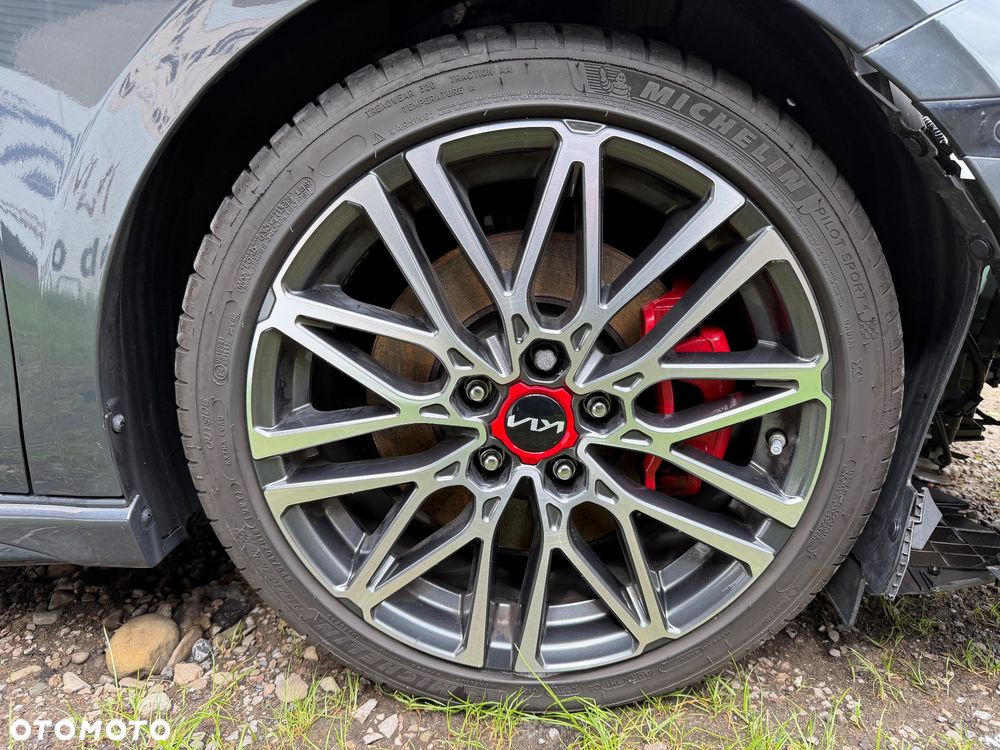 Kia Ceed 1.6 T-GDI DCT7 OPF GT - 18